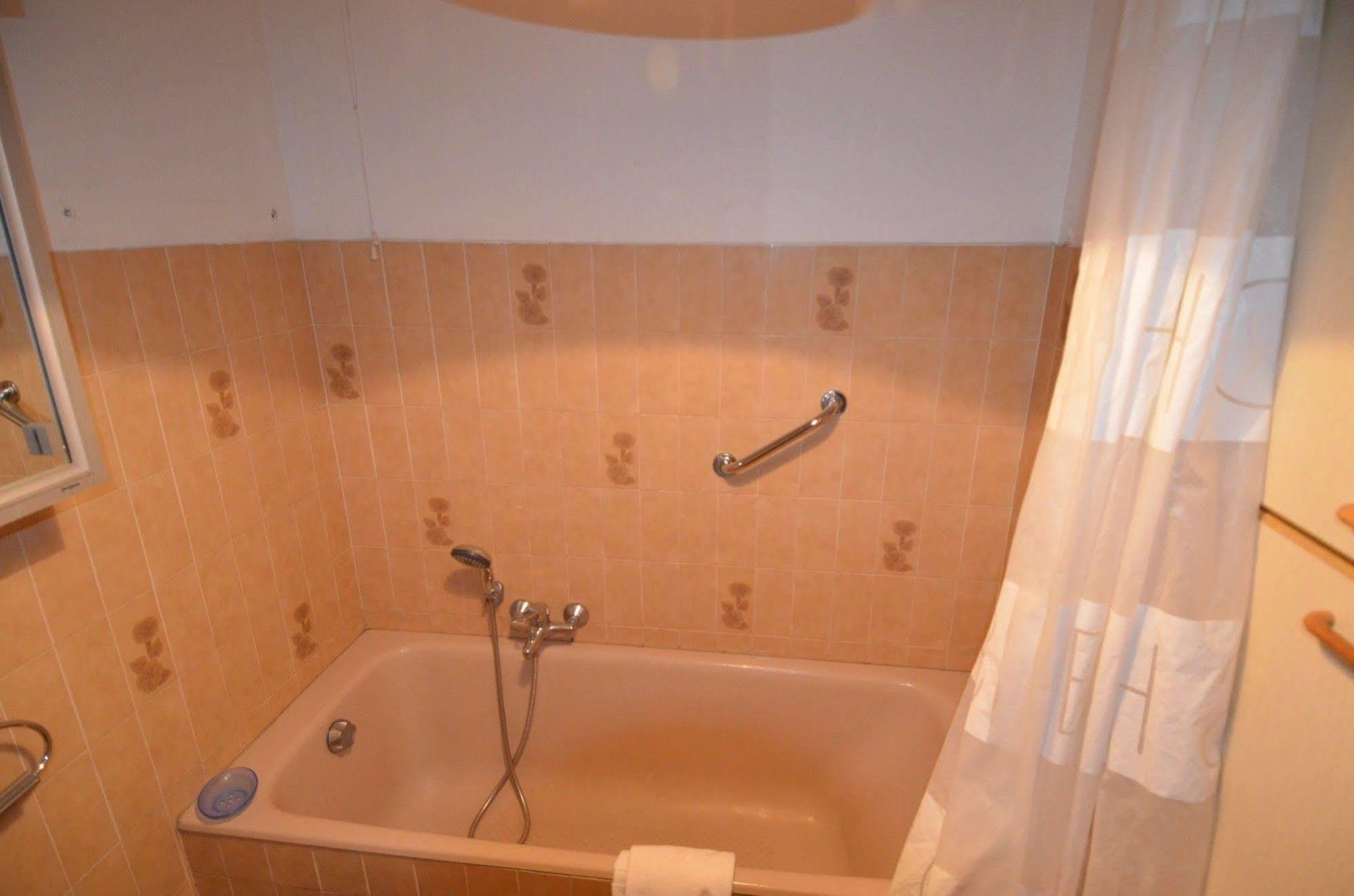 Appartement 6 Personnes Avec Terrasse Le Port Nice Exteriör bild
