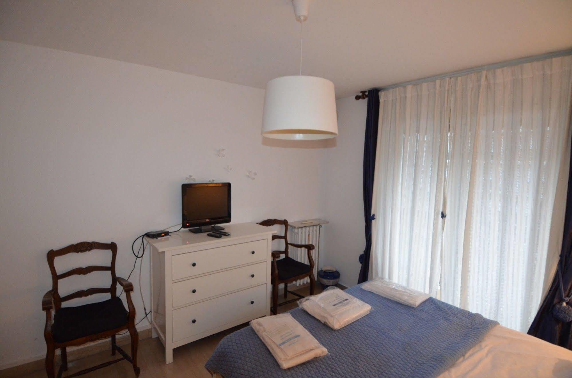Appartement 6 Personnes Avec Terrasse Le Port Nice Exteriör bild
